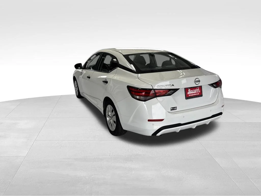 Used 2025 White Nissan S image 5