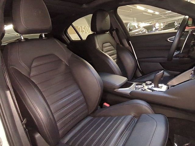 Certified Used 2022 White Alfa Romeo Veloce image 27