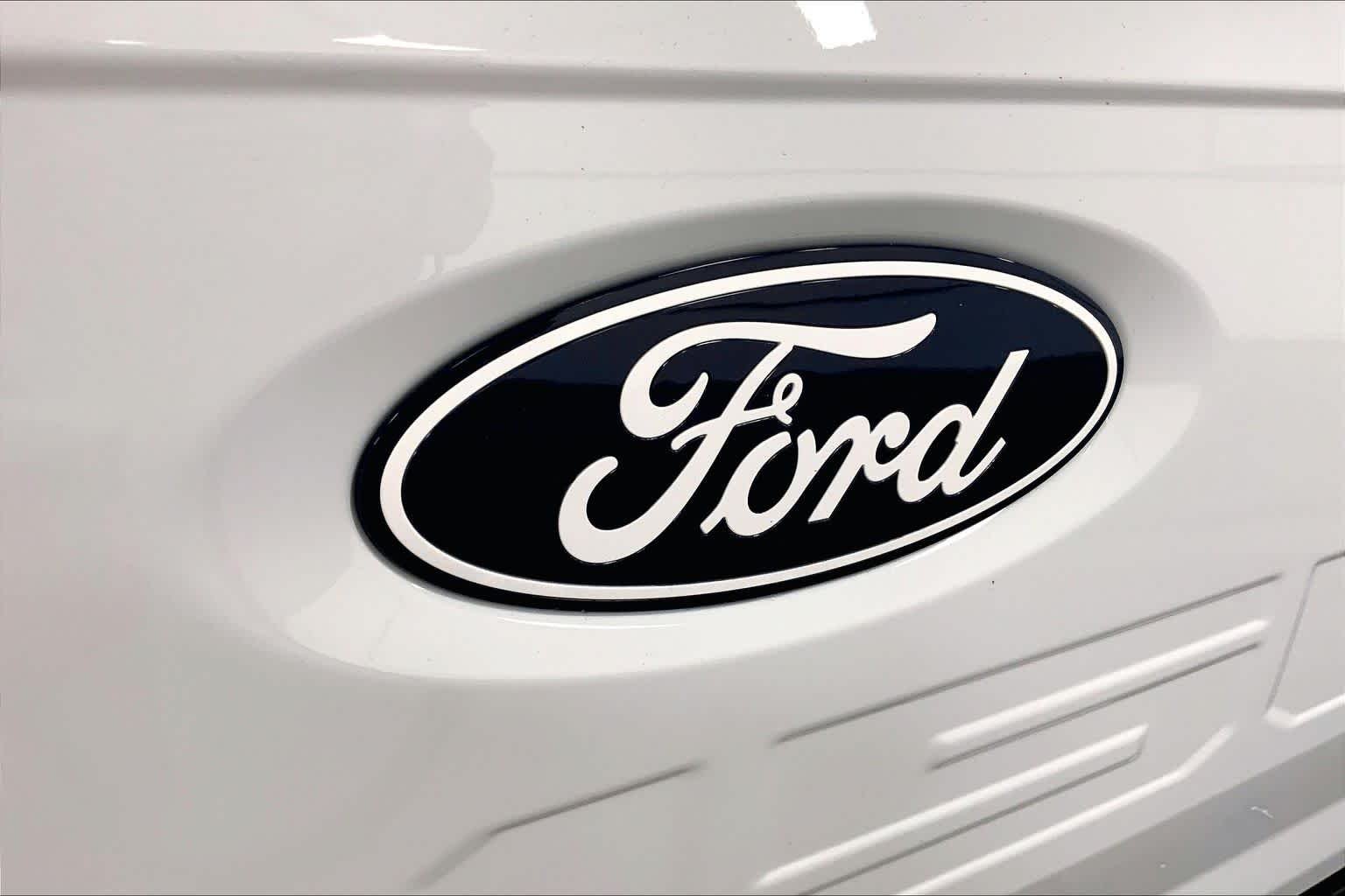 New 2026 Oxford White Ford STX® image 12