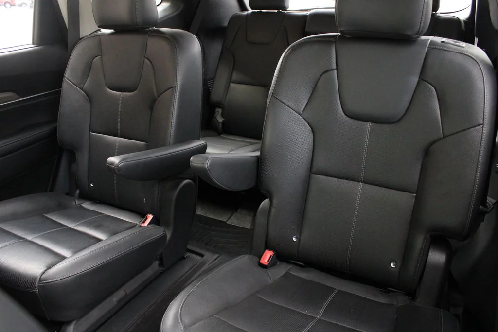 Used 2021 Gray Kia EX image 20