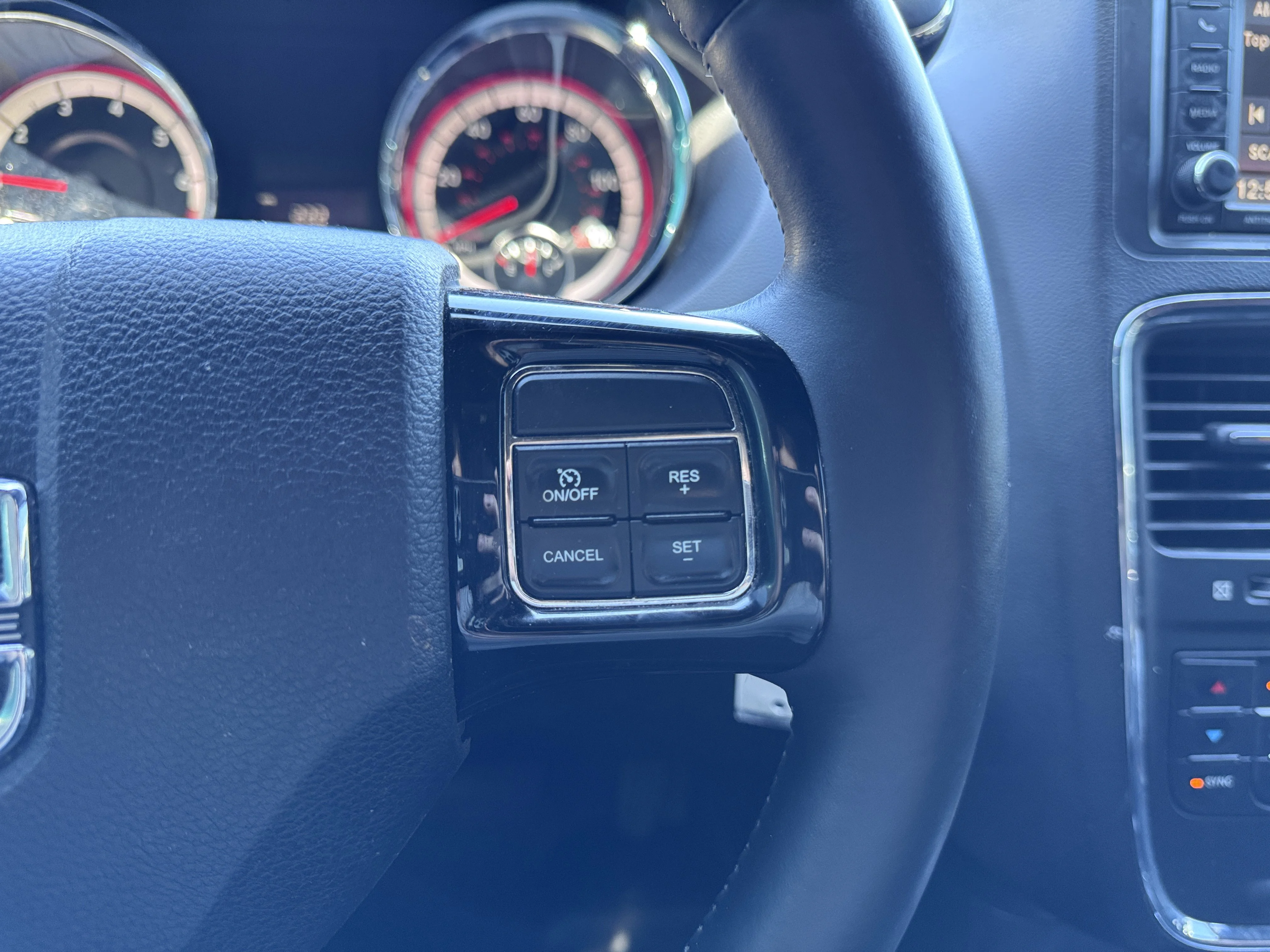 Used 2016 Bright White Clearcoat Dodge SXT Plus image 20