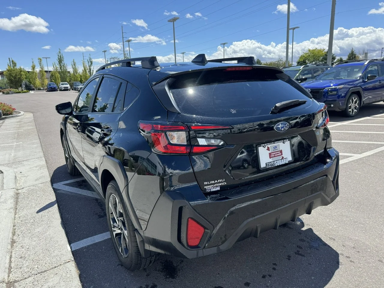 Certified Used 2024 Crystal Black Silica Subaru Premium image 5