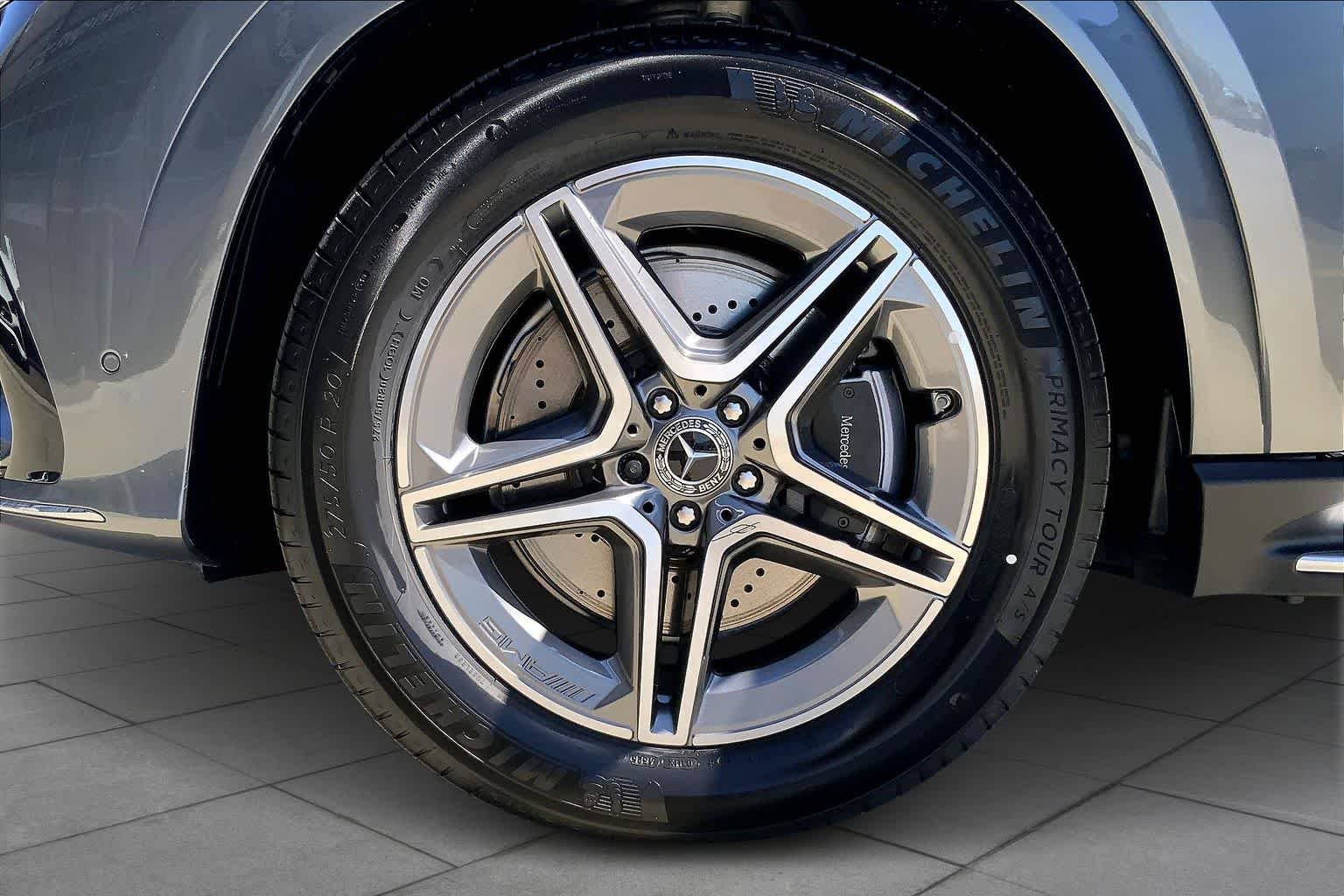 New 2026 Selenite Grey Metallic Mercedes-Benz GLE 450 image 11