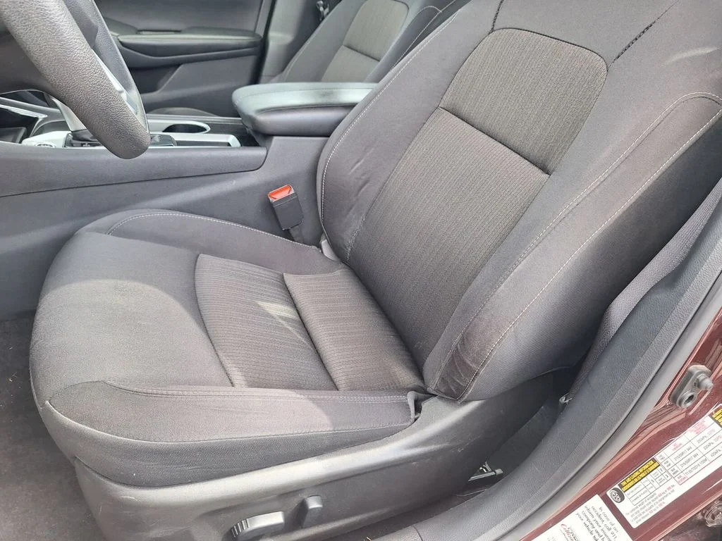 2024 Nissan Altima SV - Photo 10