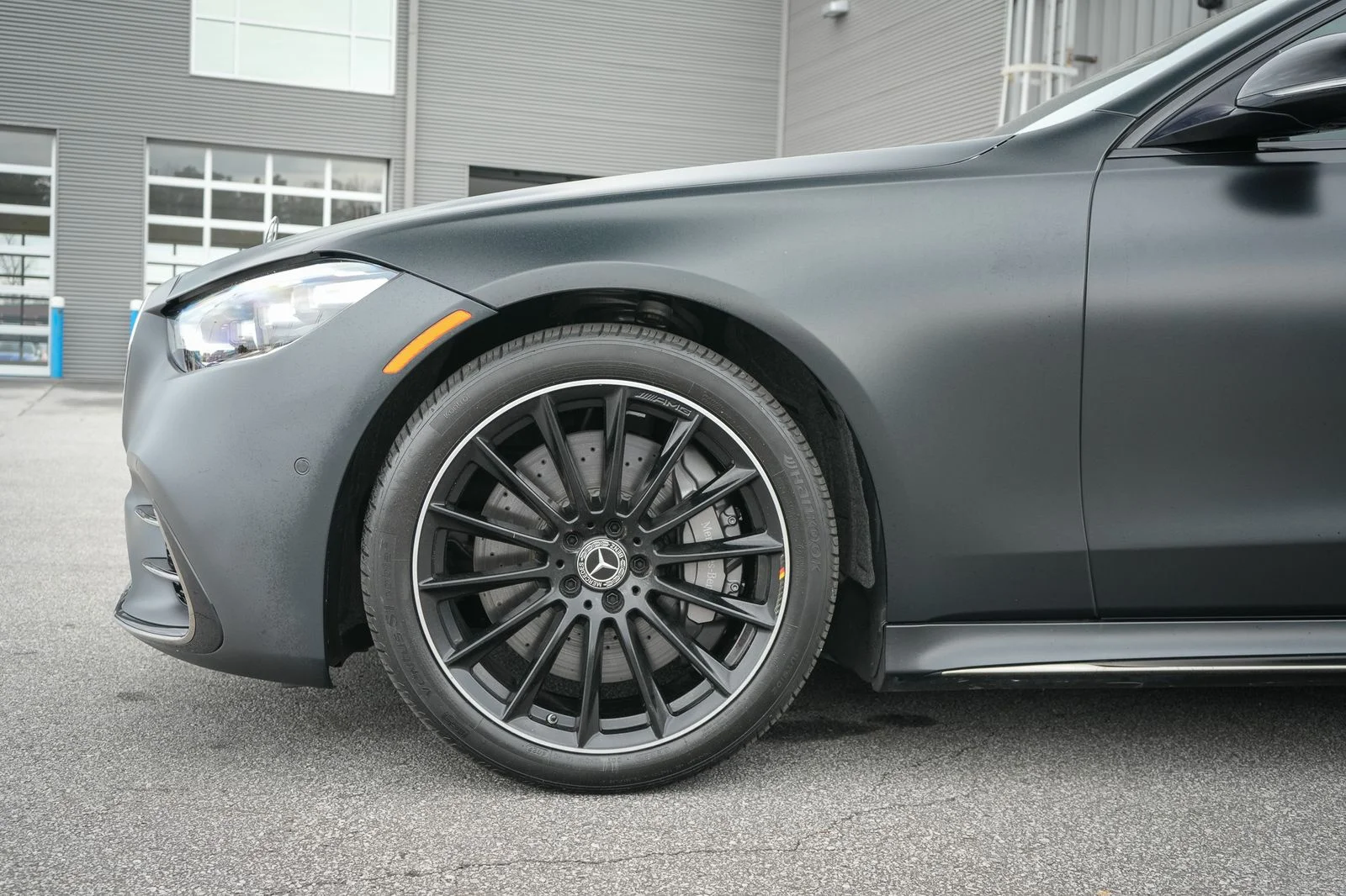 Used 2023 Black Mercedes-Benz S 580e image 12
