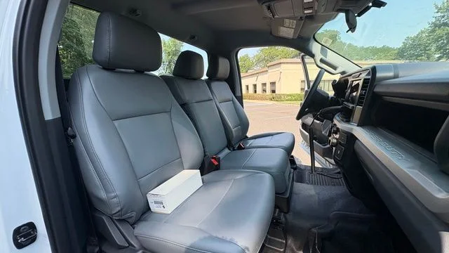 New 2026 Oxford White Ford F-250® XL image 33