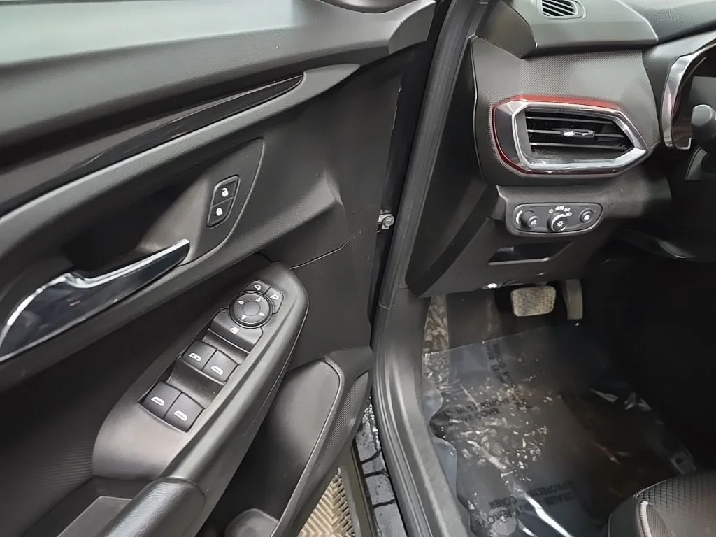 Used 2021 Black Chevrolet RS image 26