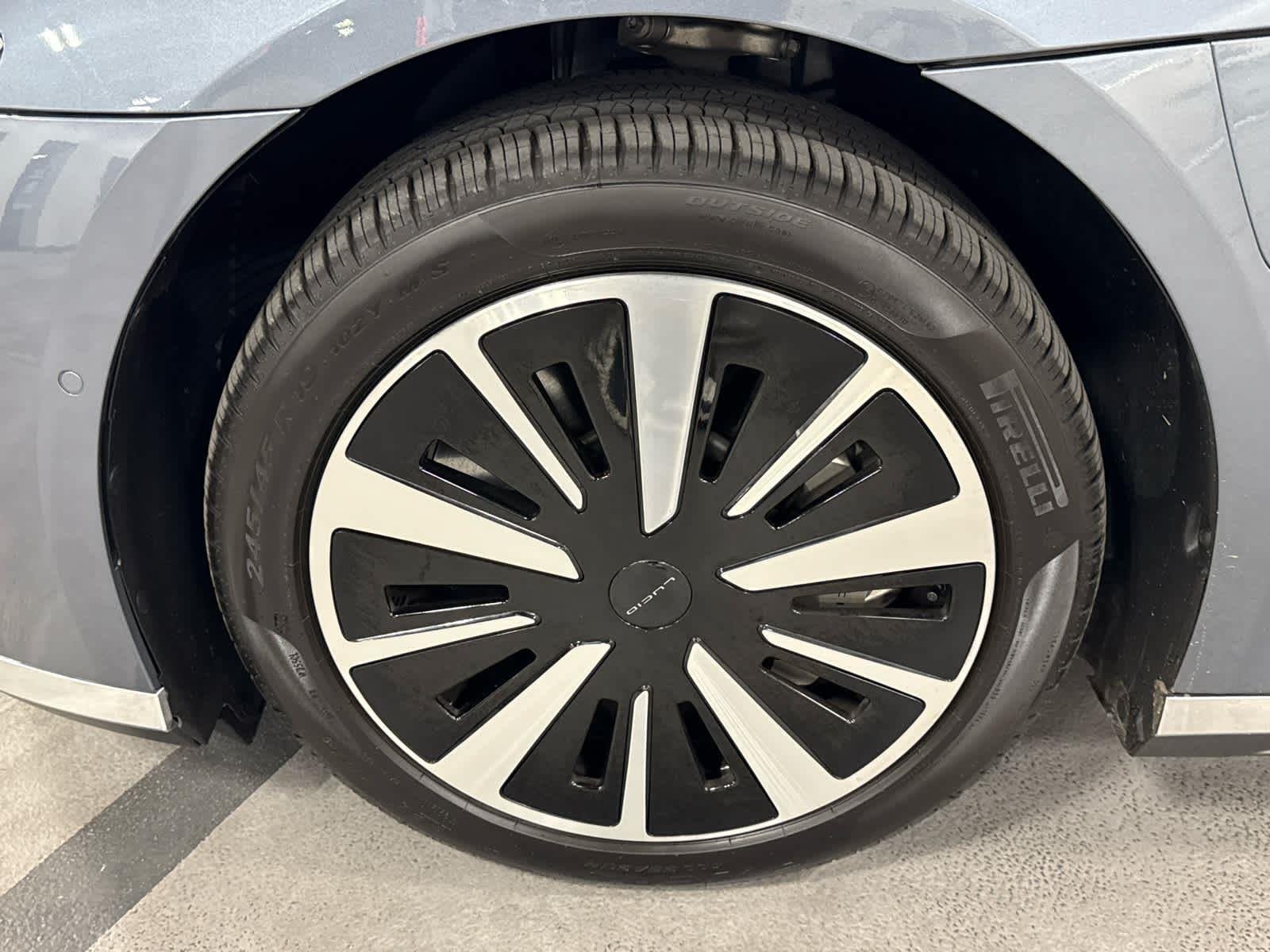 2024 Lucid Air Touring - Photo 13
