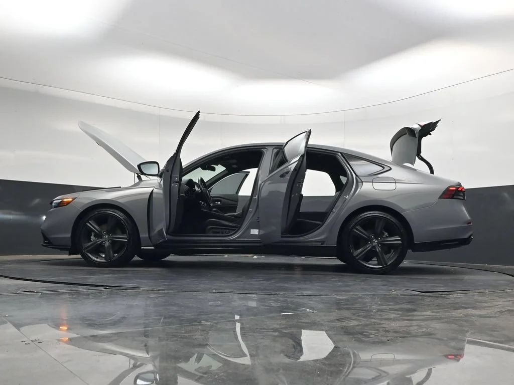 Used 2024  Honda Sport-L image 43
