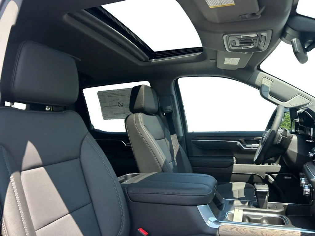 New 2026 Onyx Black GMC SLT image 27