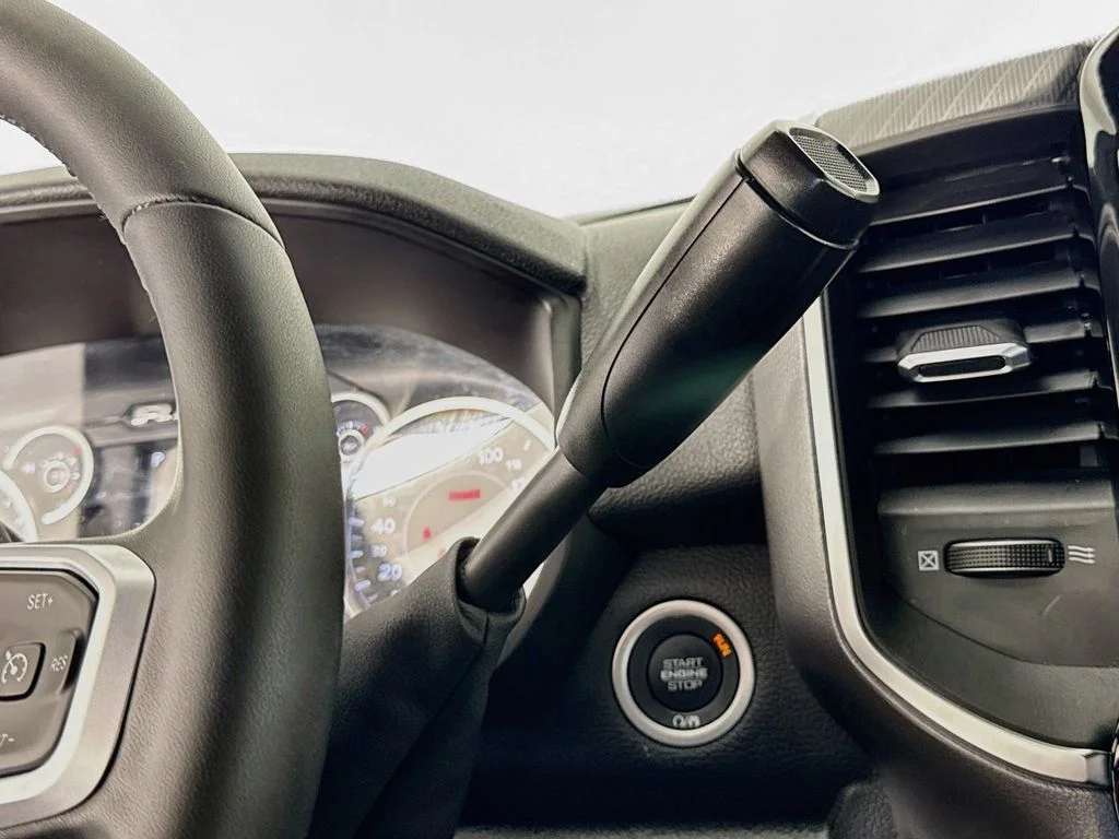 Used 2025 White Ram Big Horn image 17