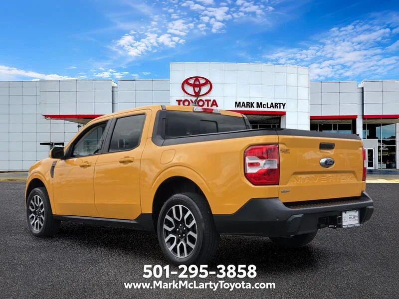 Used 2022 Orange FORD LARIAT FWD SUPERCREW image 3