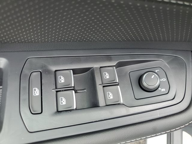 2026 Volkswagen Atlas SE w/Tech - Photo 31