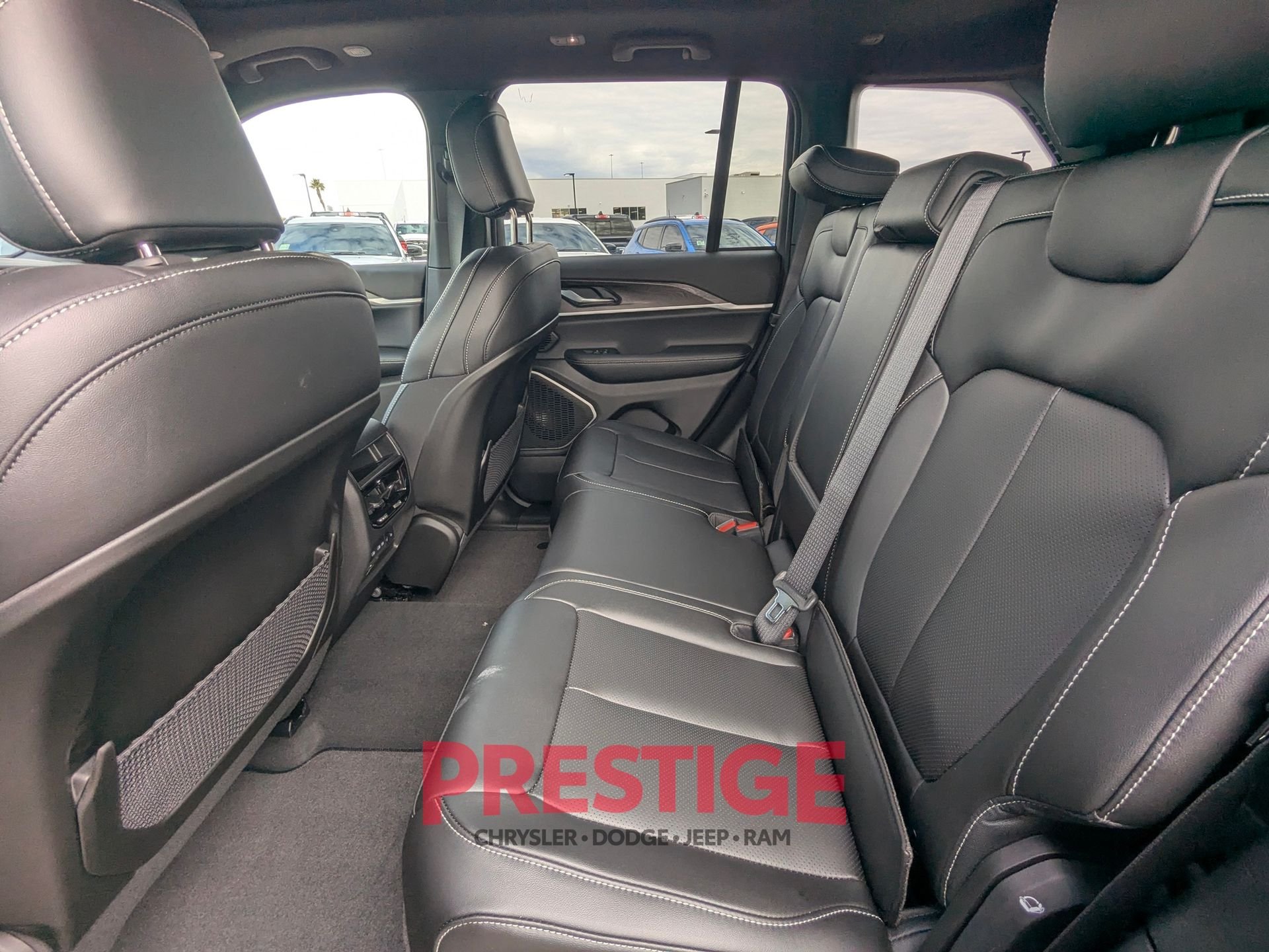 New 2026 Baltic Gray Metallic Clearcoat Jeep Limited image 28