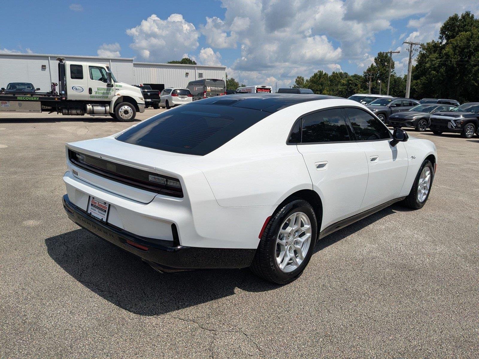 Certified Used 2026 WHITE KNUCKLE DODGE R/T image 4