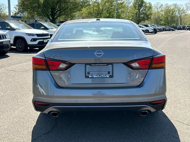 Certified Used 2024 Gray Nissan 2.5 SL image 3