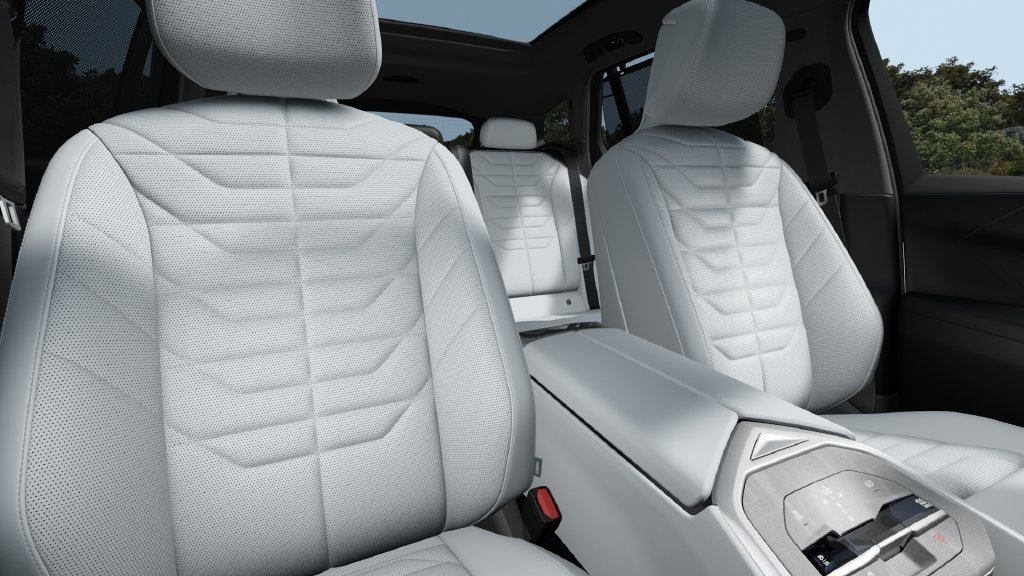 New 2027 Alpine White BMW  image 40