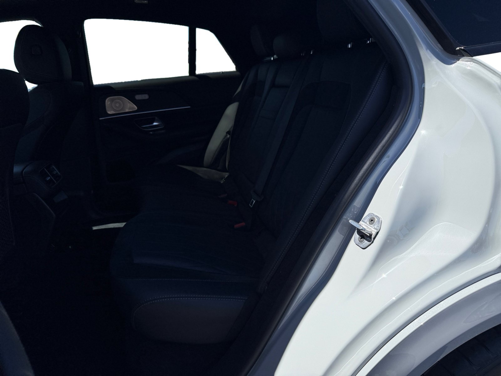 Used 2024 MANUFAKTUR Alpine Gray Mercedes-Benz GLE 53 AMG® image 16