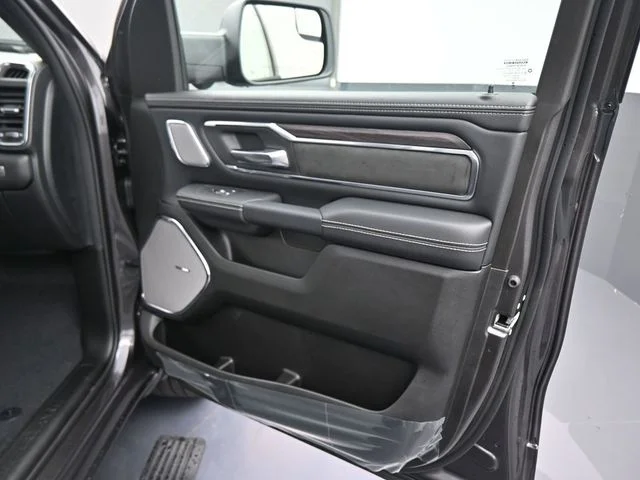 2026 RAM 1500 Laramie - Photo 22