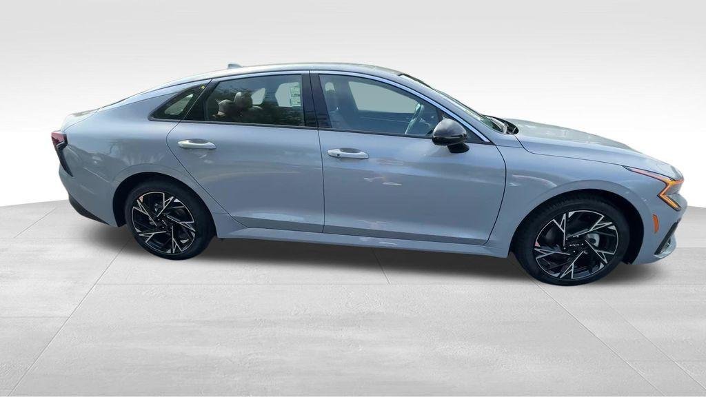New 2026 Wolf Gray Kia GT-Line FWD image 7