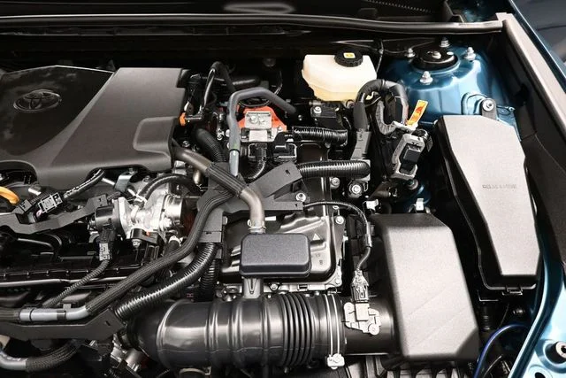 Used 2026  Toyota LE image 30