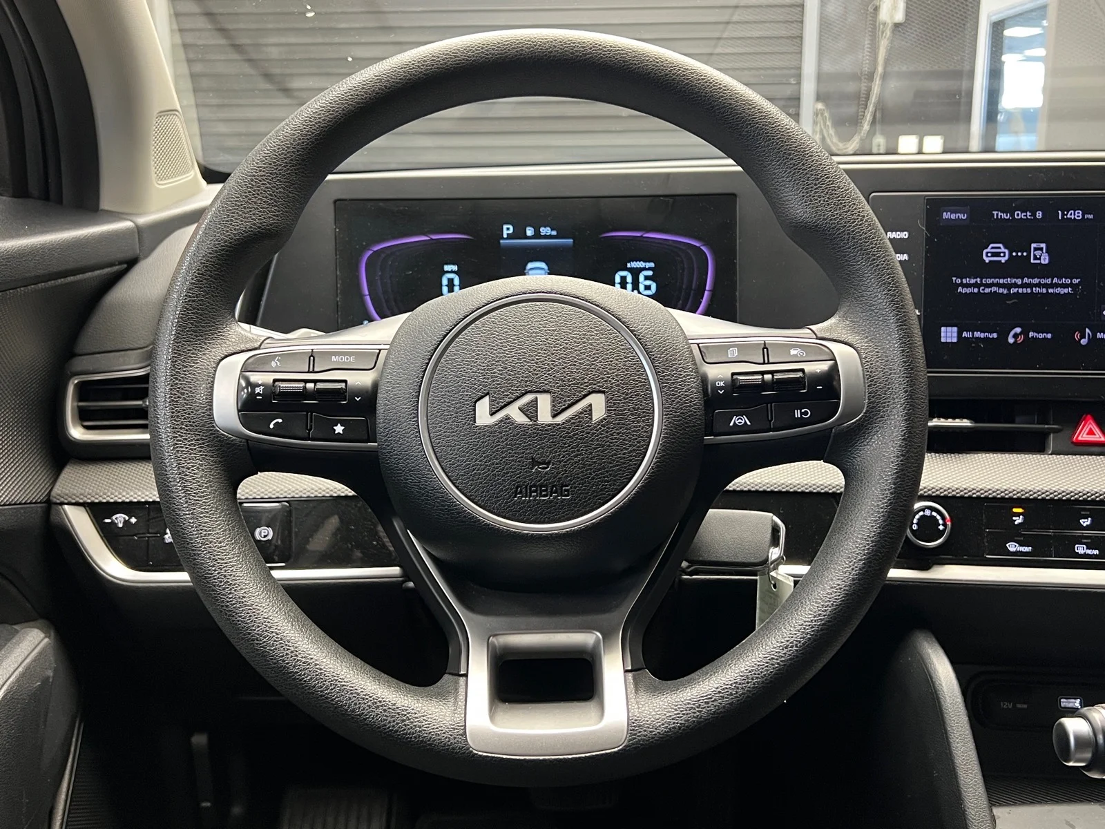 Used 2024 Gravity Gray (kdg) Kia LX image 11