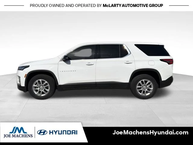 Used 2022 White Chevrolet LS image 2