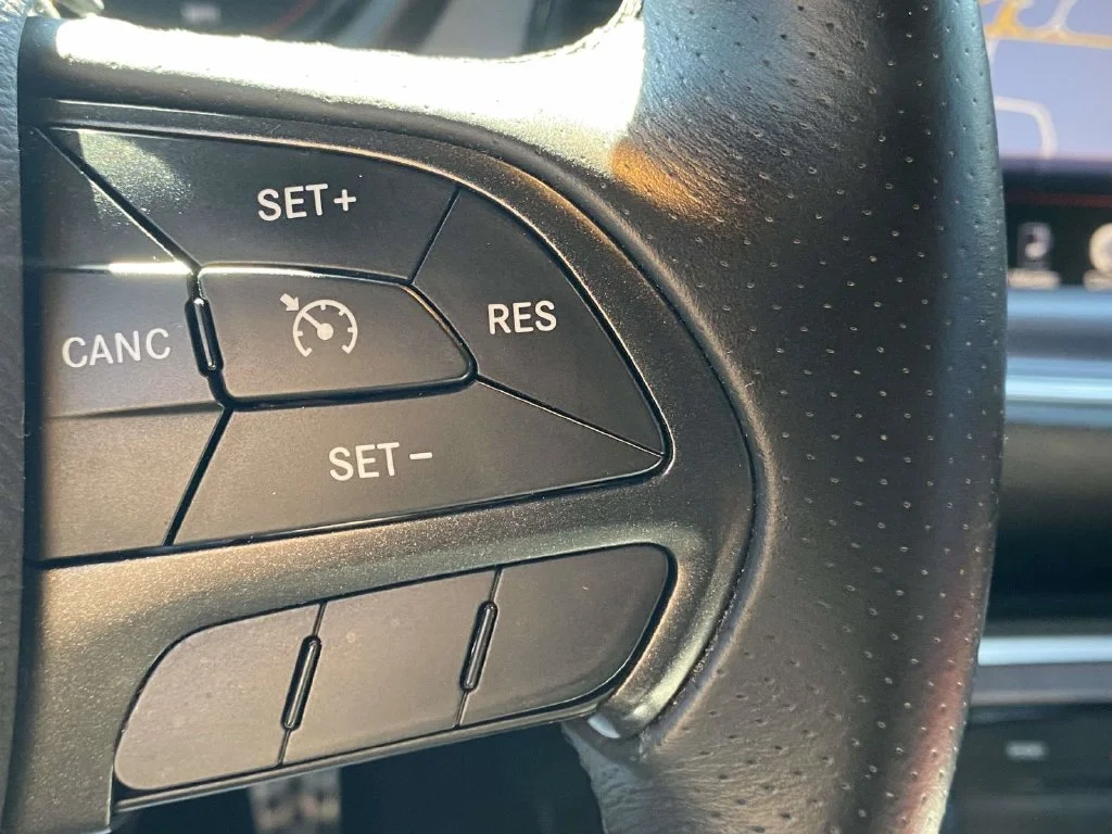 Certified Used 2016 White Dodge R/T image 28