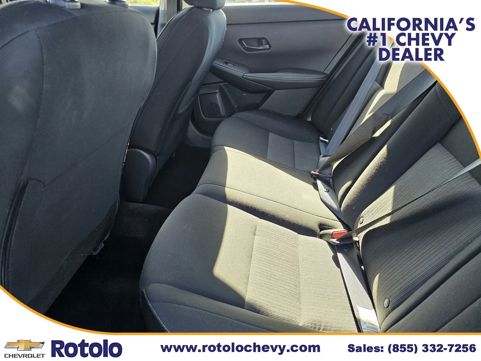 Used 2025 Rosewood Metallic Nissan SV image 16