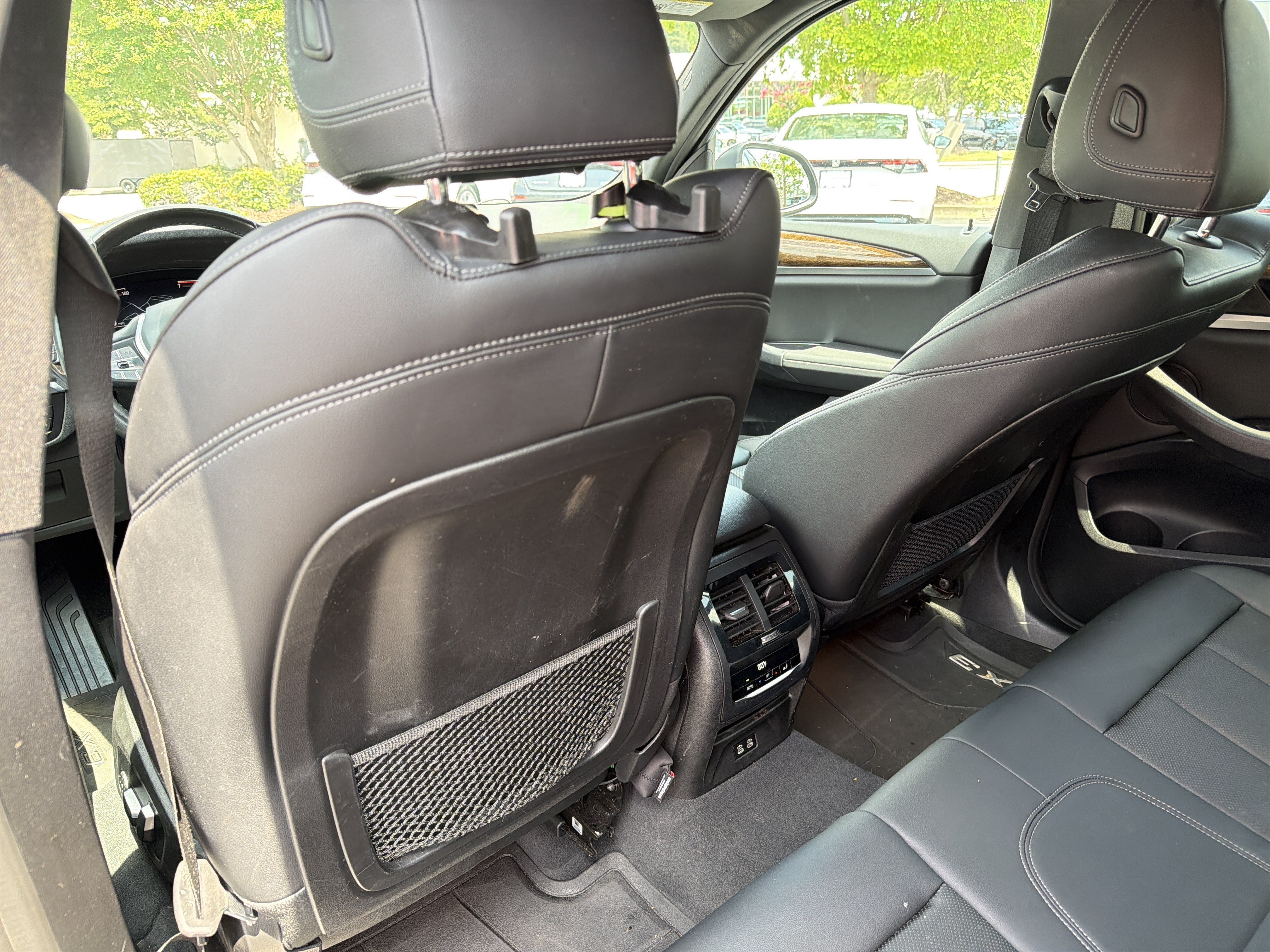 Used 2023 Dark Graphite Metallic BMW sDrive30i image 22