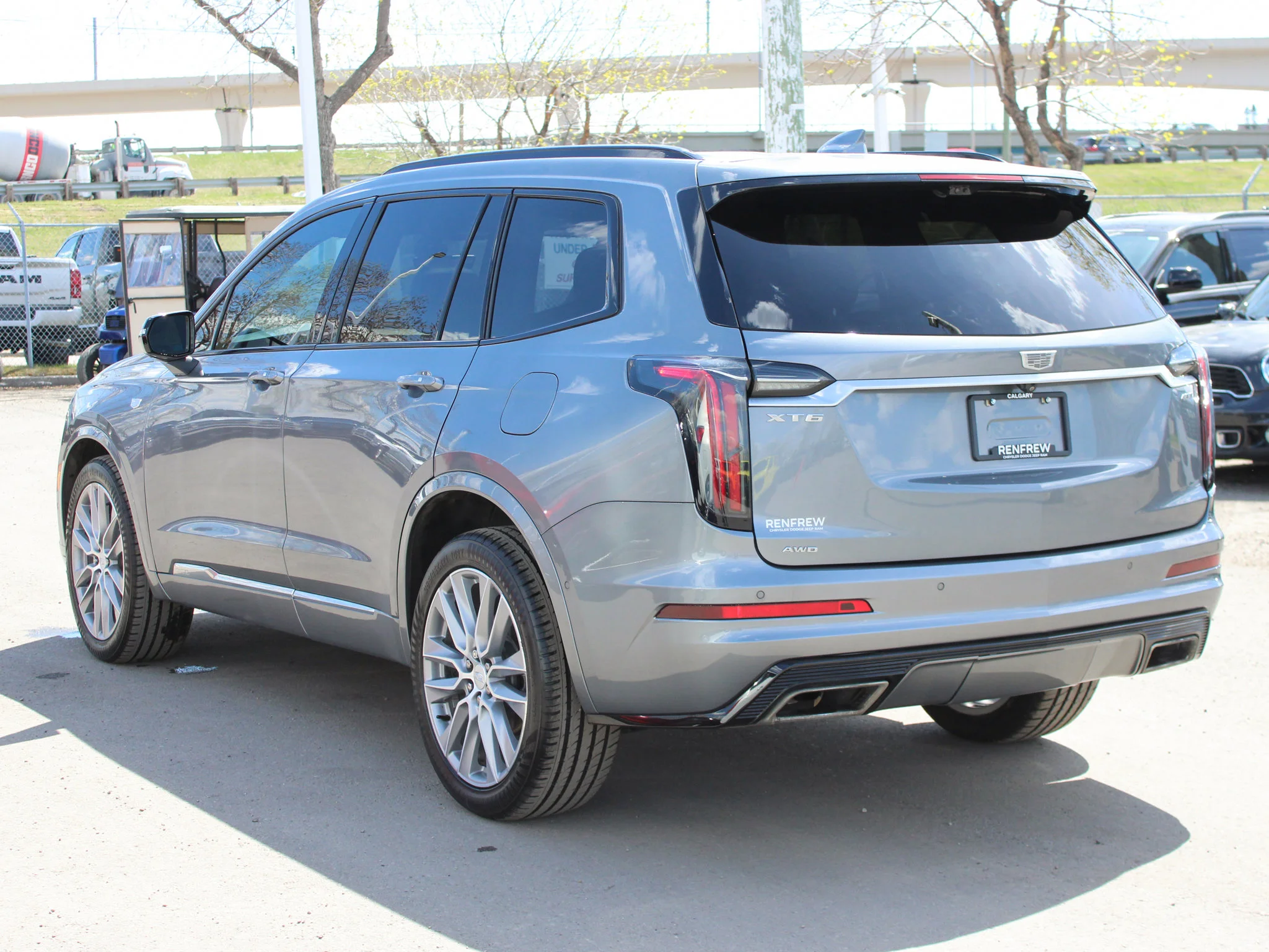 Certified Used 2021 Silver Cadillac Sport * One Owner | 3M PPF | Head-Up Display | Apple CarPlay | V6 310 HP | BOSE | Heated Seats image 15