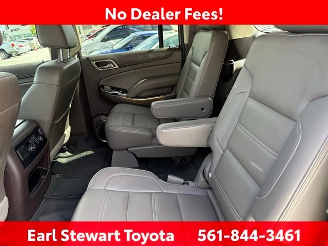 Used 2017 Silver GMC Denali image 21