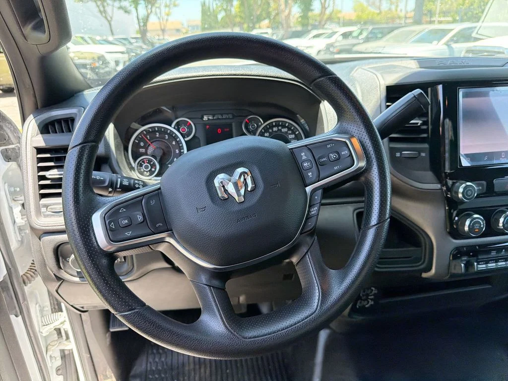 2025 RAM 3500 Chassis Tradesman - Photo 11