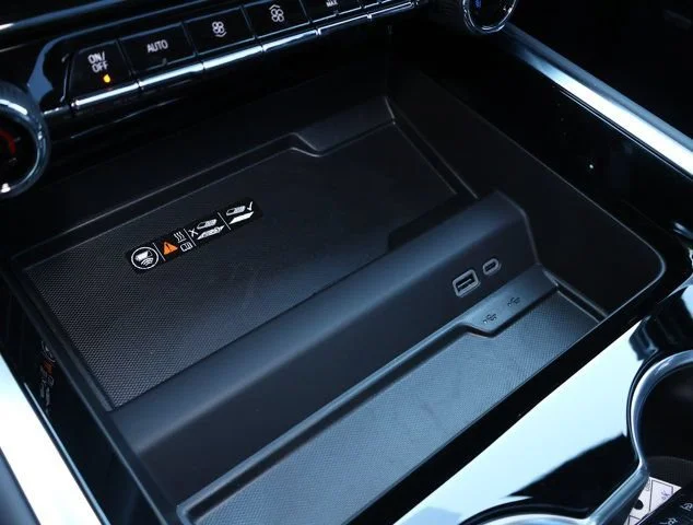 2026 Chevrolet Tahoe Z71 - Photo 22