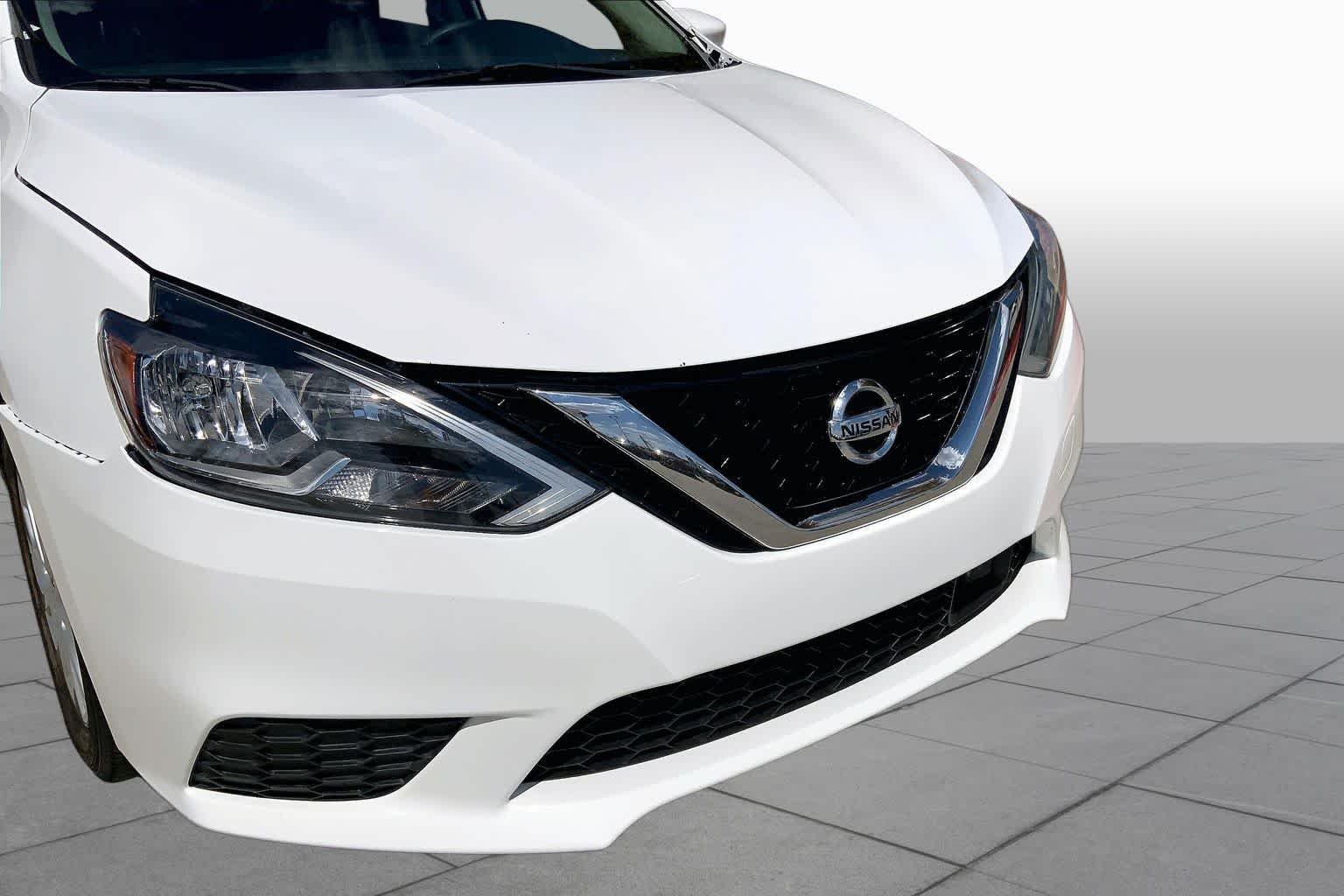 Used 2019 Fresh Powder Nissan SV image 32