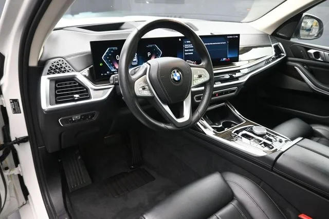 Certified Used 2023 White BMW xDrive40i image 9