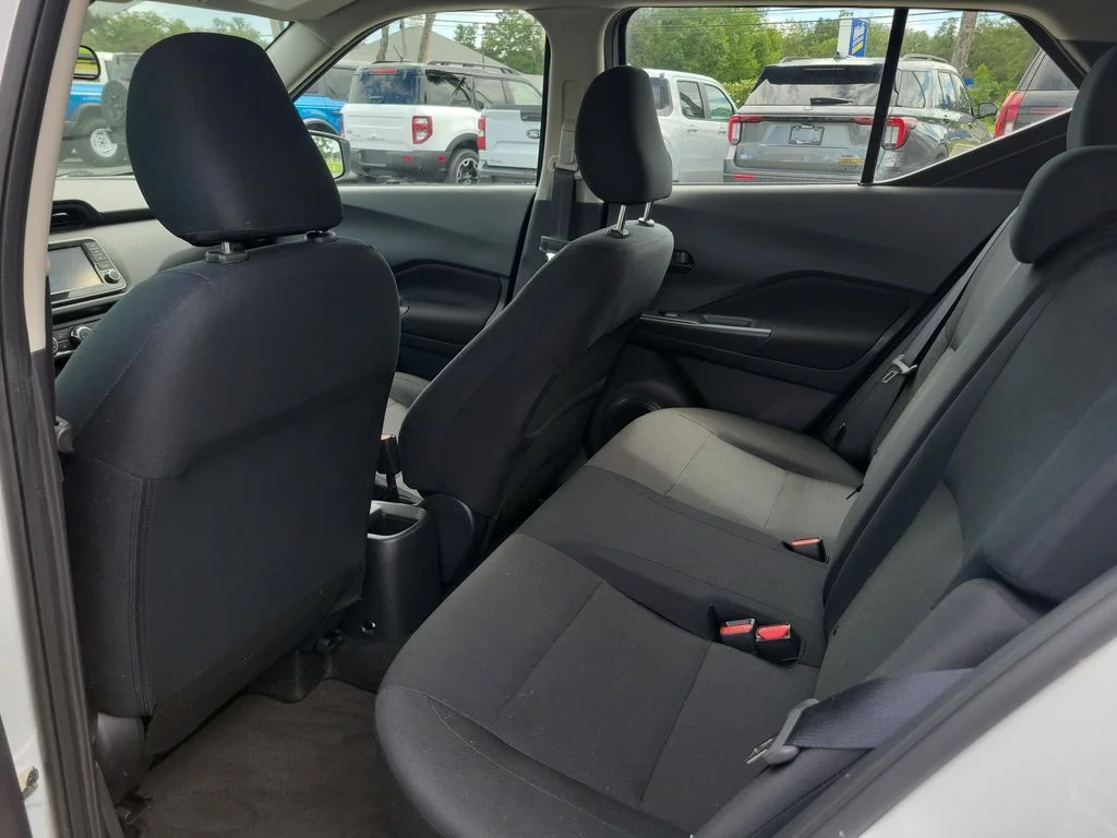 Used 2024 White Nissan S image 21
