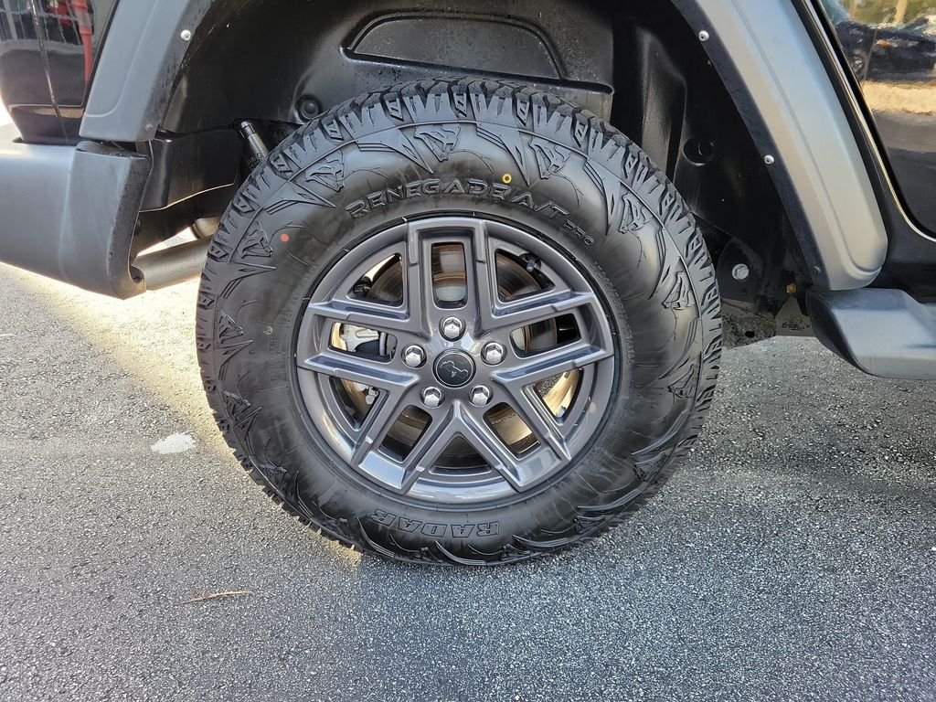 Used 2024 Black Clearcoat Jeep Sport S image 5