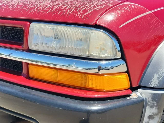 Used 2001 Dark Cherry Red Metallic Chevrolet LS image 8
