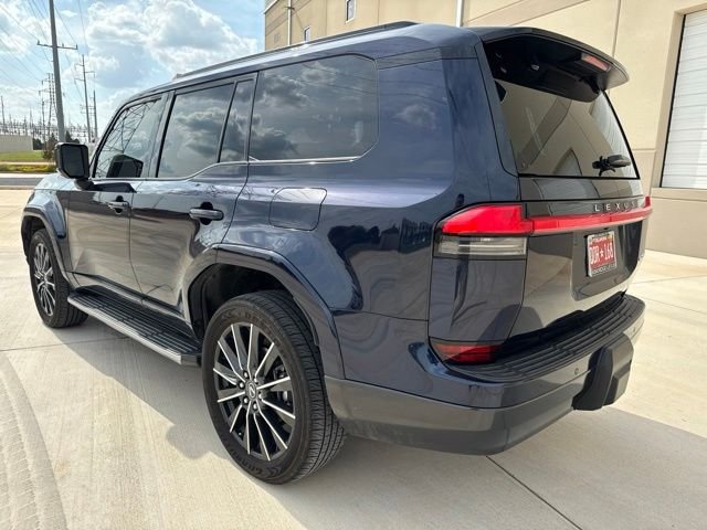 Used 2024 Blue Lexus 550 Luxury image 8