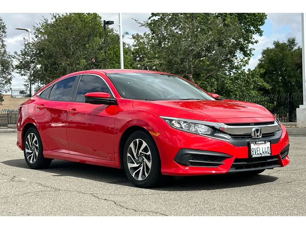 Used 2018 Rallye Red Honda EX image 8