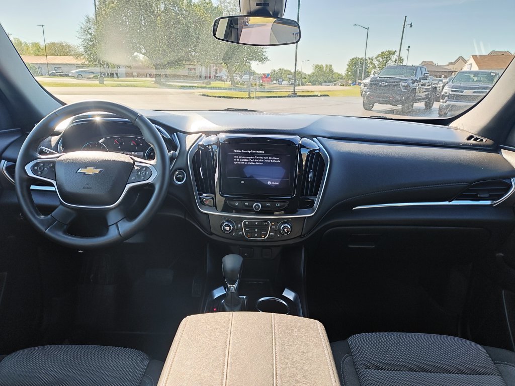 Used 2023 White Chevrolet LT image 17