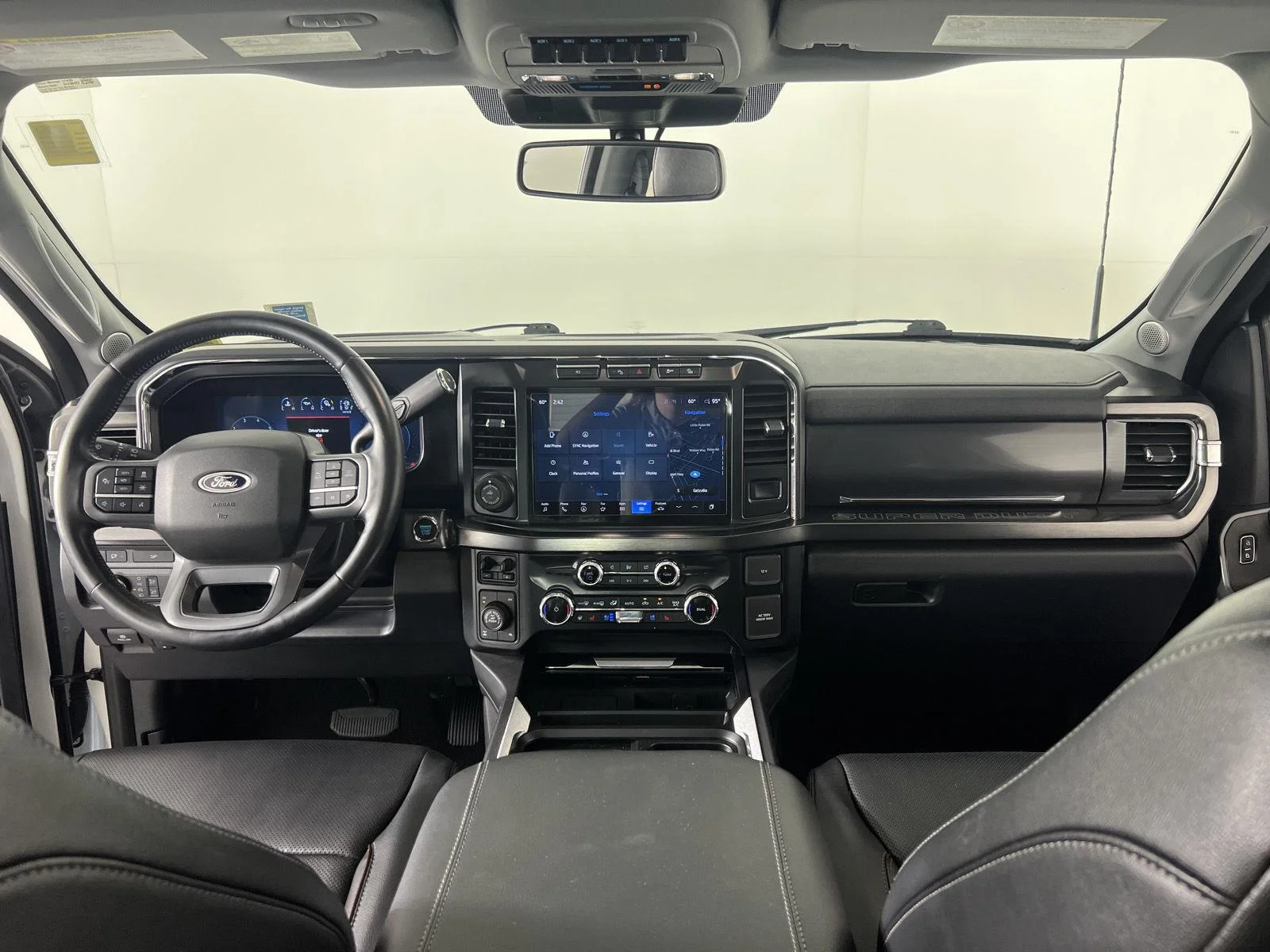 Used 2024 Star White Metallic Tri-Coat Ford LARIAT image 3