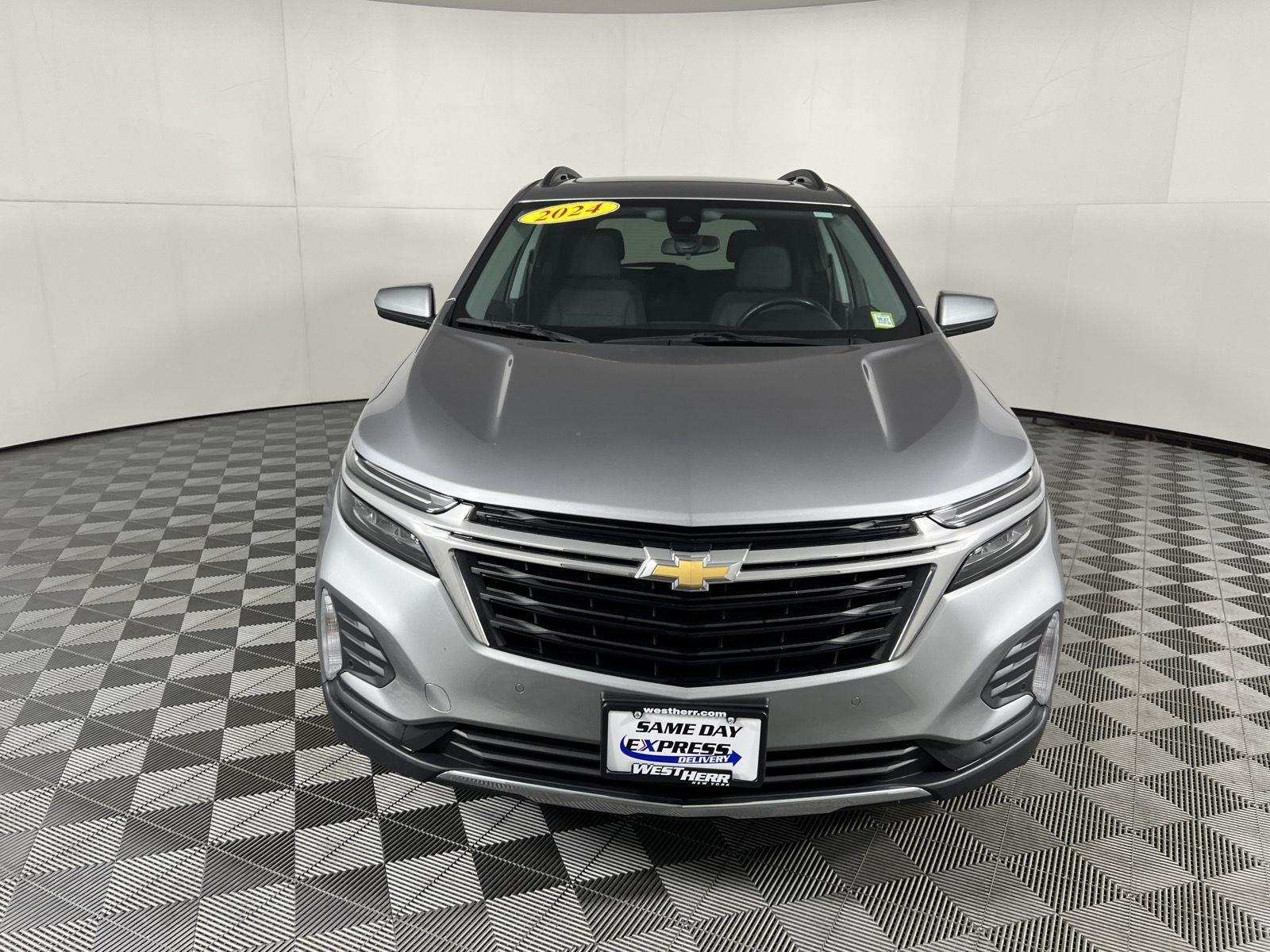 Used 2024 Sterling Gray Metallic Chevrolet LT image 27