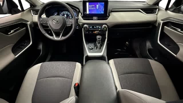 Used 2025 Silver Sky Metallic Toyota Hybrid XLE image 5