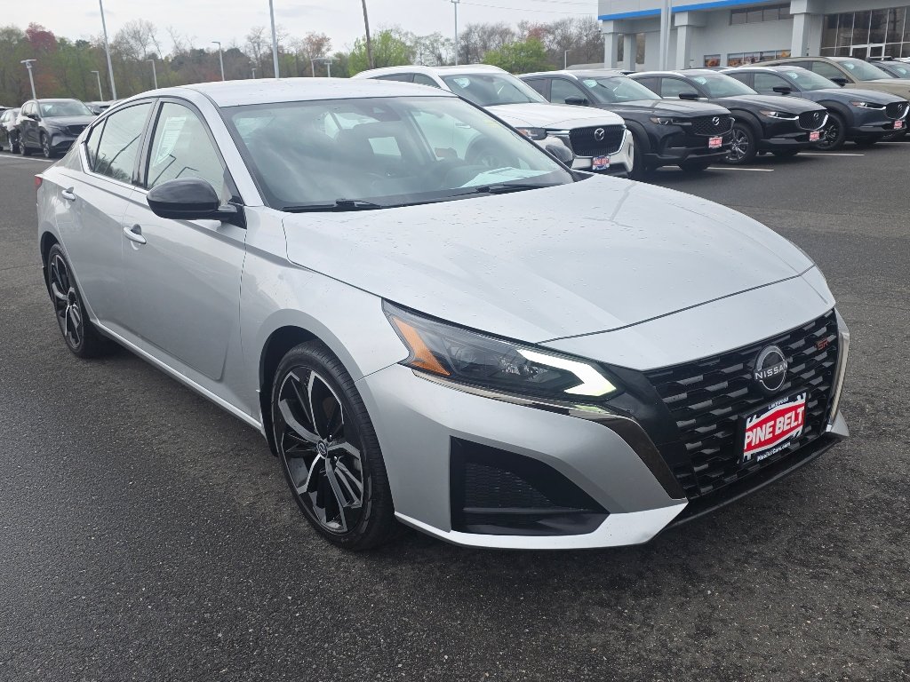 Used 2024 Brilliant Silver Metallic Nissan 2.5 SR image 9