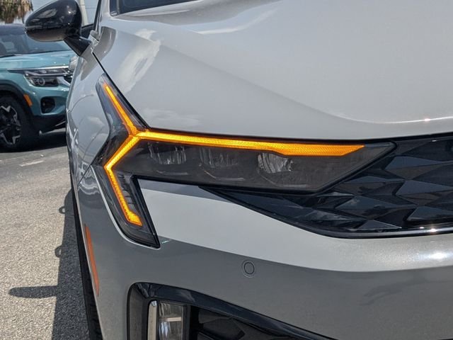 2025 Kia K5 GT-Line - Photo 9
