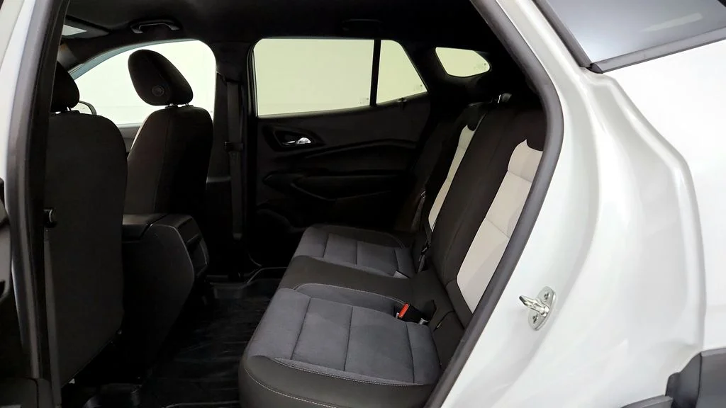 Used 2024 White Chevrolet 1RS image 21