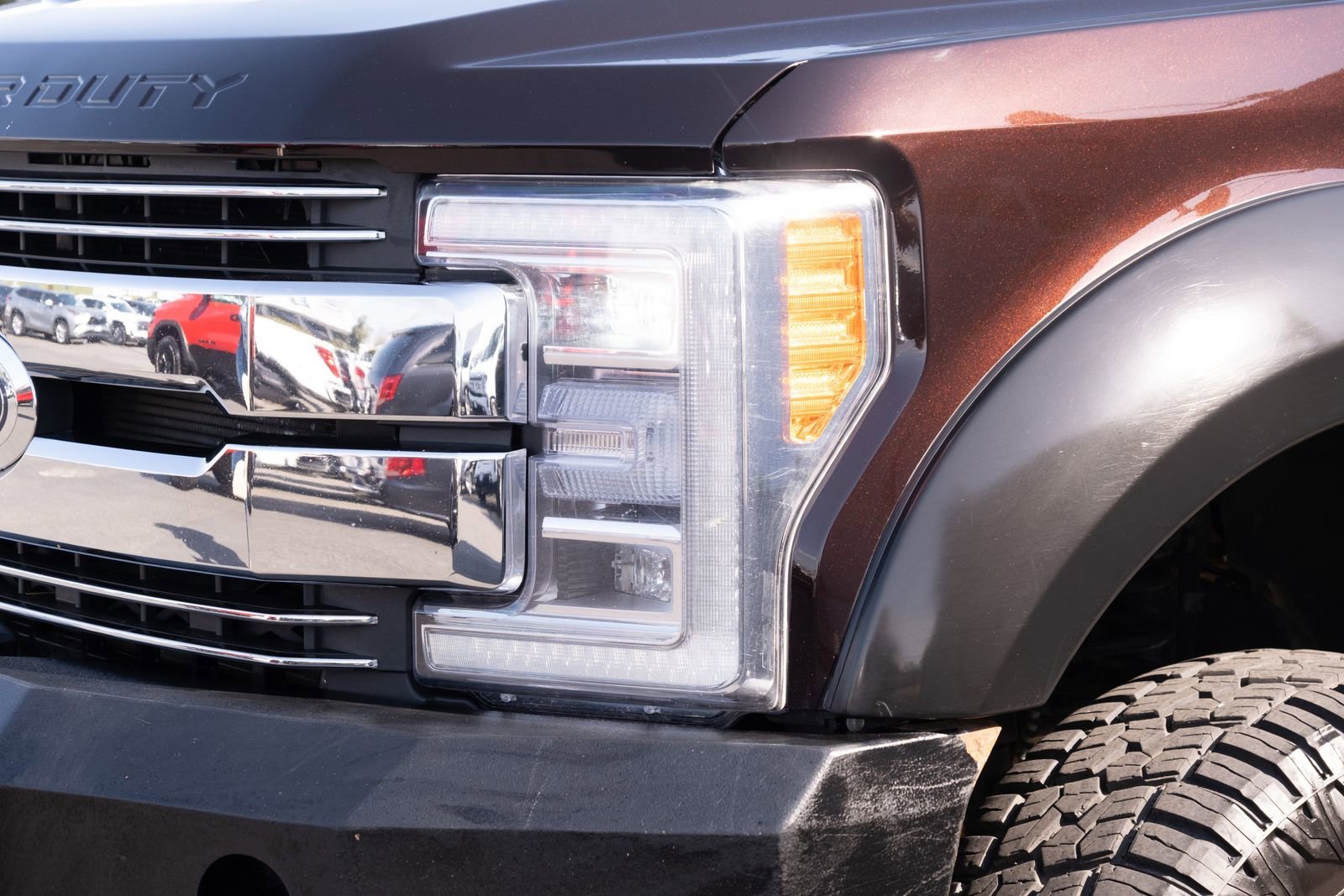 Used 2019  Ford Lariat image 21