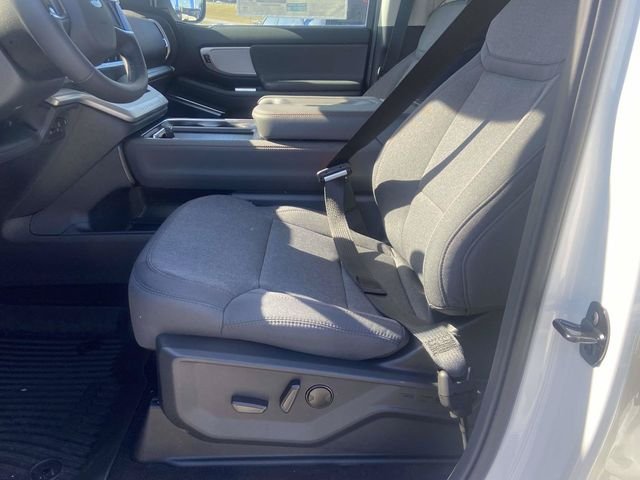 2025 Ford Expedition Active - Photo 9
